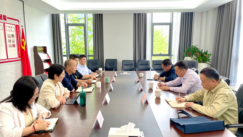 杭州市發改委黨組成員、二級巡視員馬佩龍到浙江農合調研